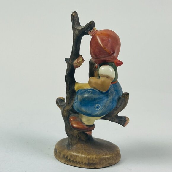 Hummel 1950's  Apple Tree Boy & Apple Tree Girl 141 3/0 & 142 3/0 TMK2 - Picture 3 of 10